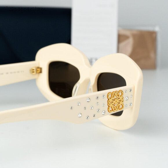 Loewe Women Sunglasses Crystal White Brown Rectangle LW4114IS 25E NEW AUTHENTIC - Picture 5 of 11